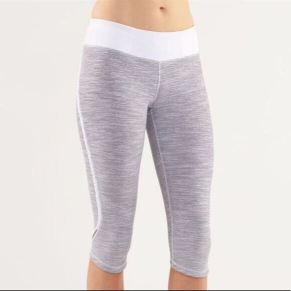 Lululemon Run: Fast And Free Crop Wee Are From Space White Combo 4 - Picture 1 of 7